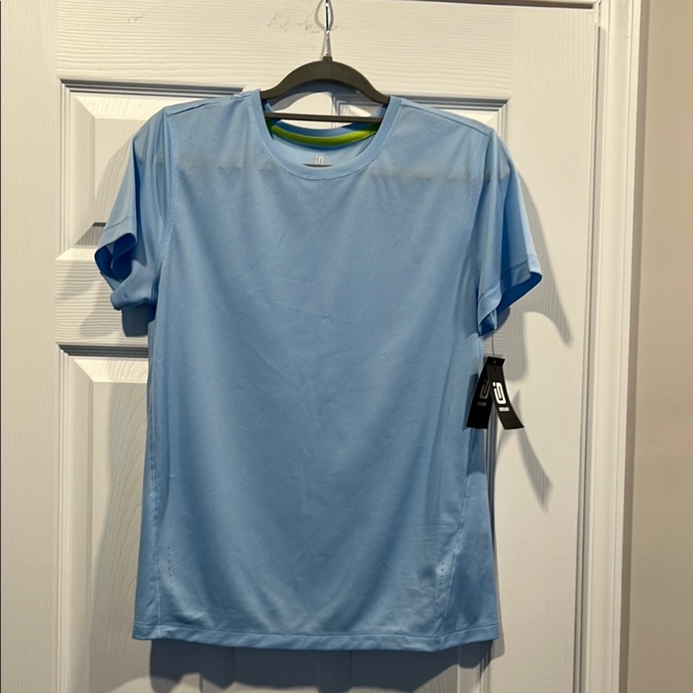 Ideology Blue Short Sleeve Tee with‎ Crew Neck New with tag Size M.